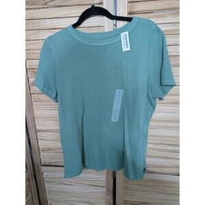 Old Navy Active Women's Shirt Size L Green Shortsleeve Solid New